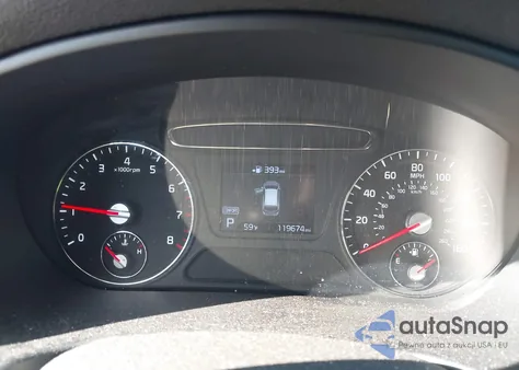 2020 Kia Sorento 2.4L Lx z USA, uszkodzony, nr VIN 5XYPG4A37LG670931